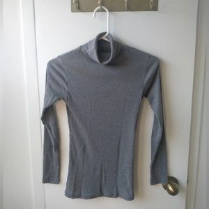 XS Turtle neck shirt